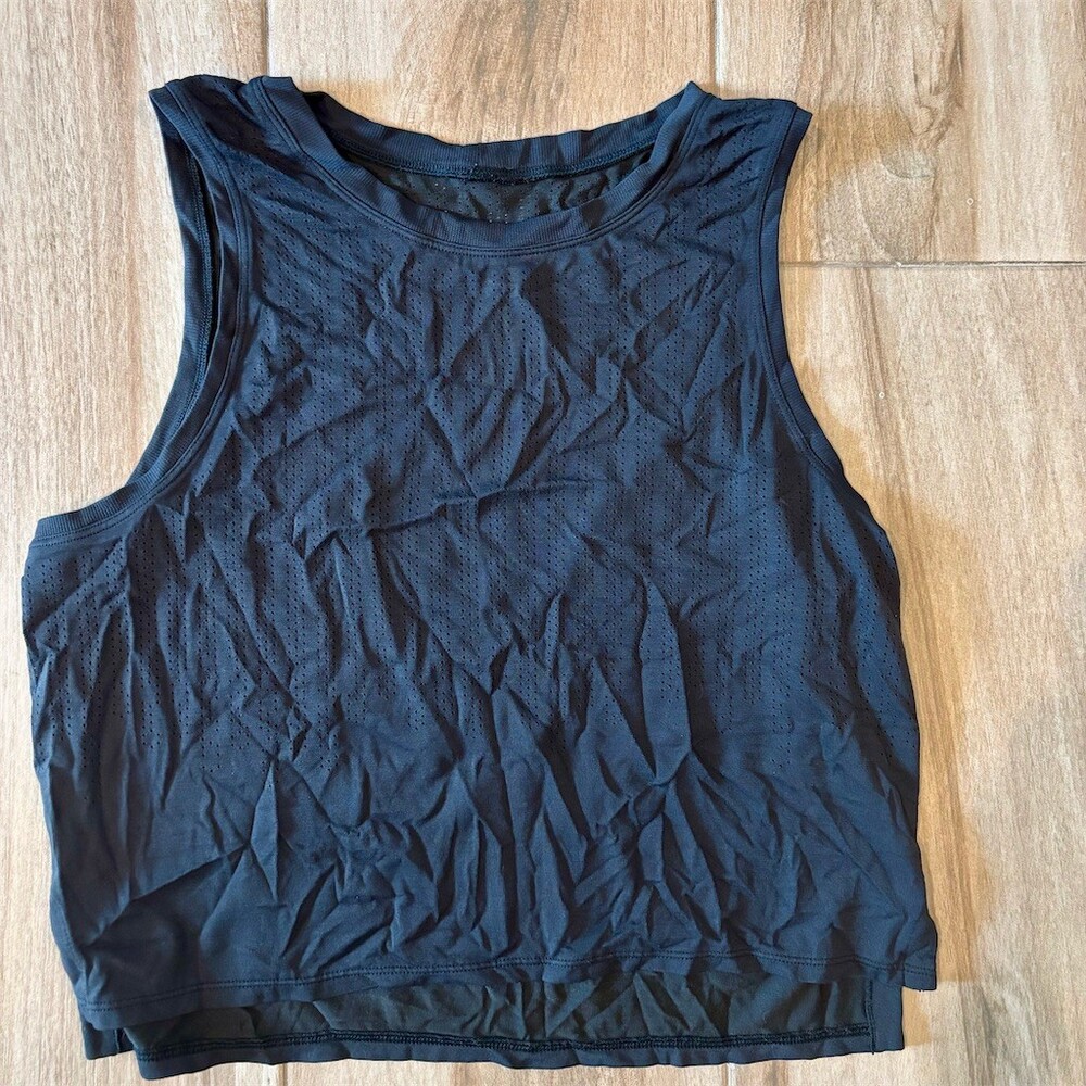 Lululemon Tank Top Womens Size 10 Black Perforated Mesh Sleeveless
